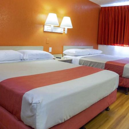 Phoenix Inn المظهر الخارجي الصورة