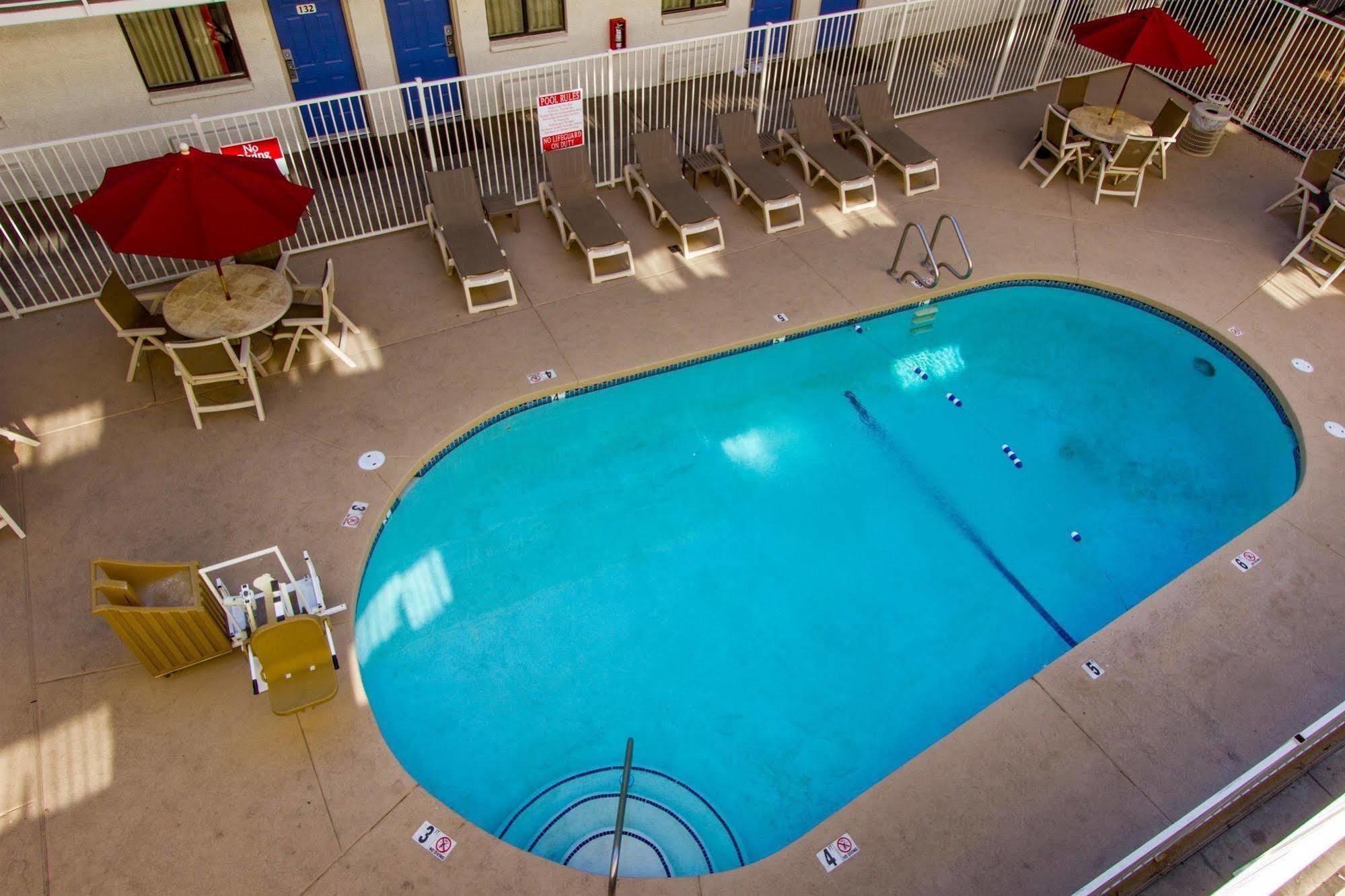 Phoenix Inn المظهر الخارجي الصورة